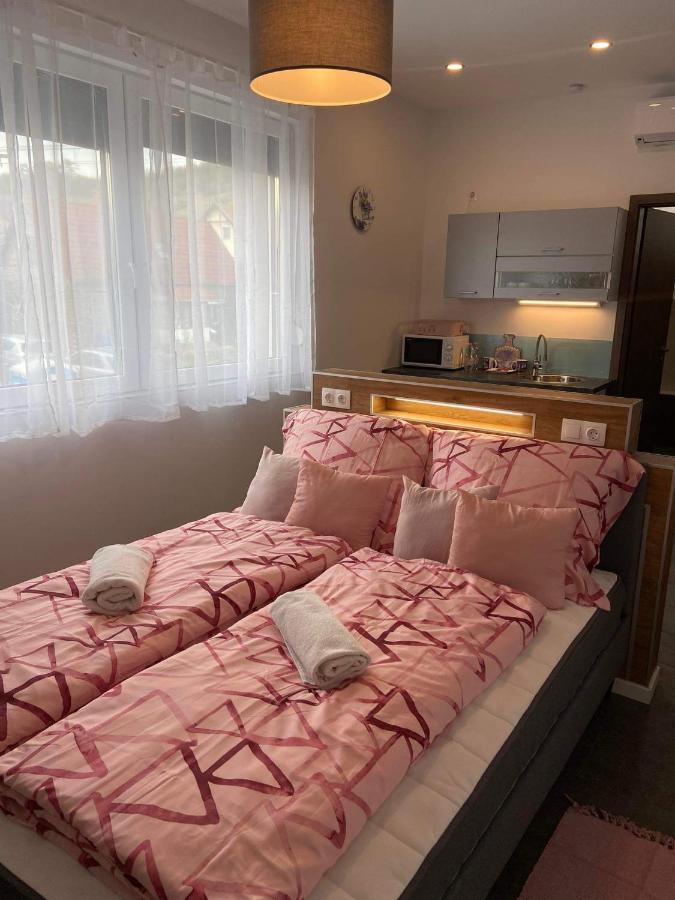Villa Corner Tihany Bagian luar foto